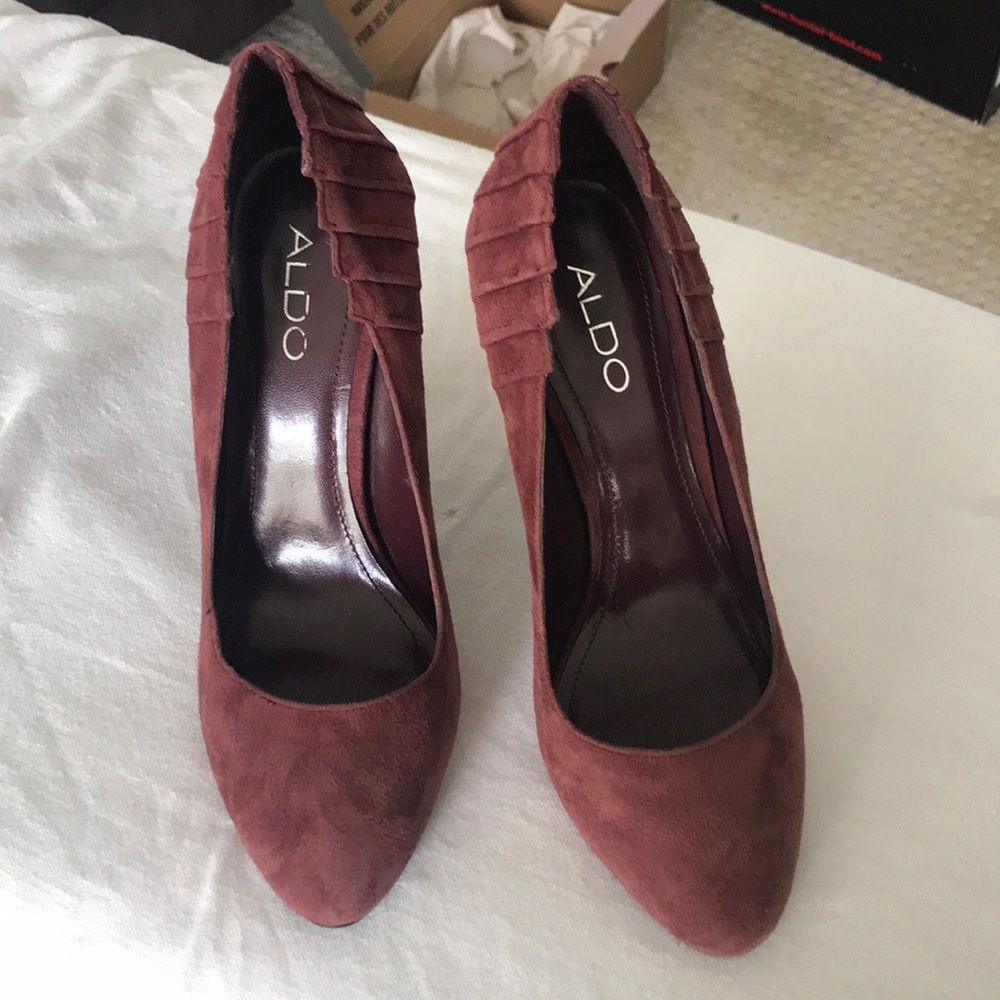 ALDO Botkins Suede Platform Heels 7.5 - Picture 5 of 8